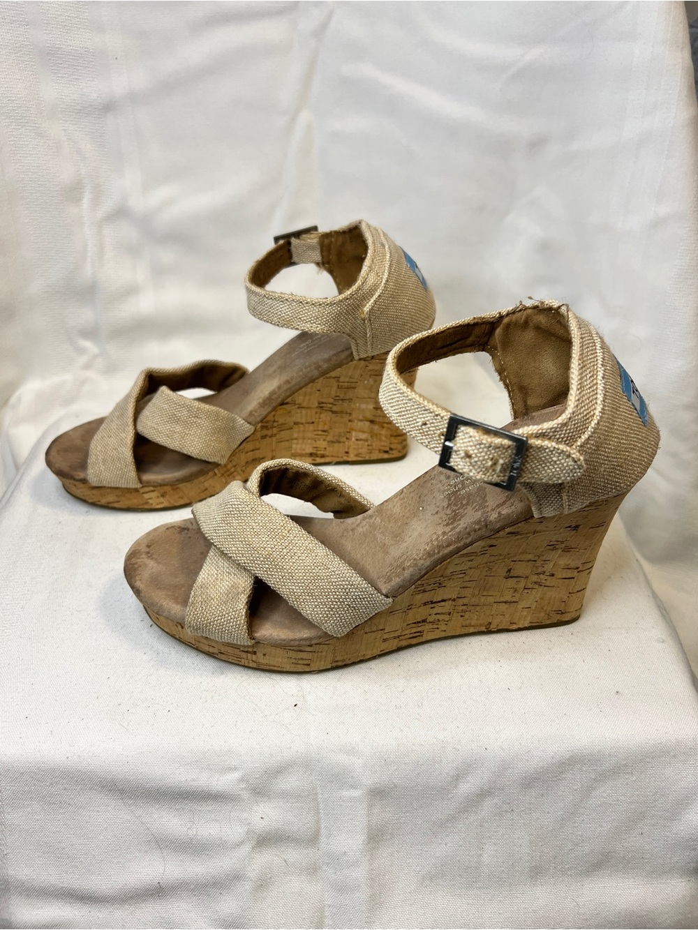 TOMS Sienna Ankle Strap sandals. Cork Wedge with Natural Burlap Straps. WM sz 7